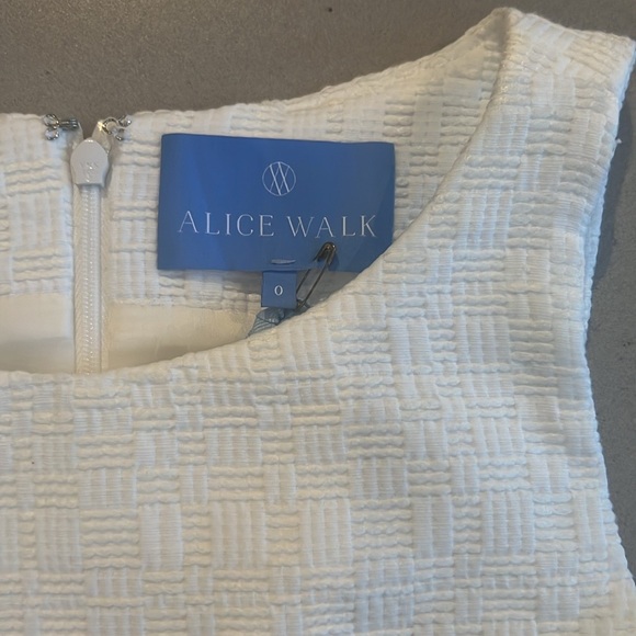 Alice Walk White Textured Top & Skirt Set - Picture 2 of 4